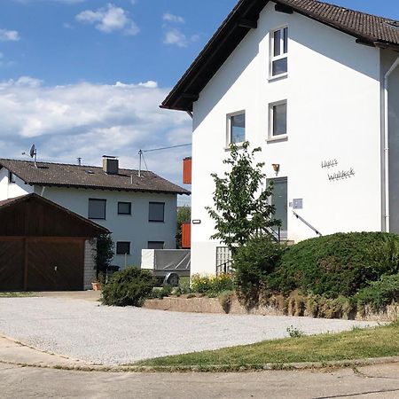 Haus Waldeck Apartment Uehlingen-Birkendorf Luaran gambar